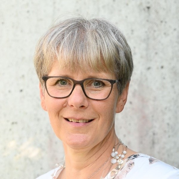 Ruth Rentsch  Ruth Rentsch